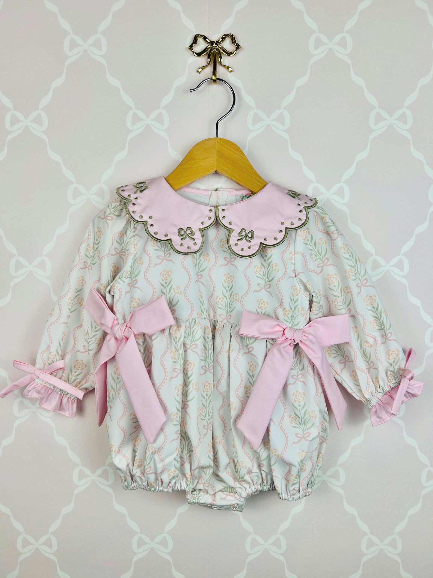 Pink Fall Floral Bubble