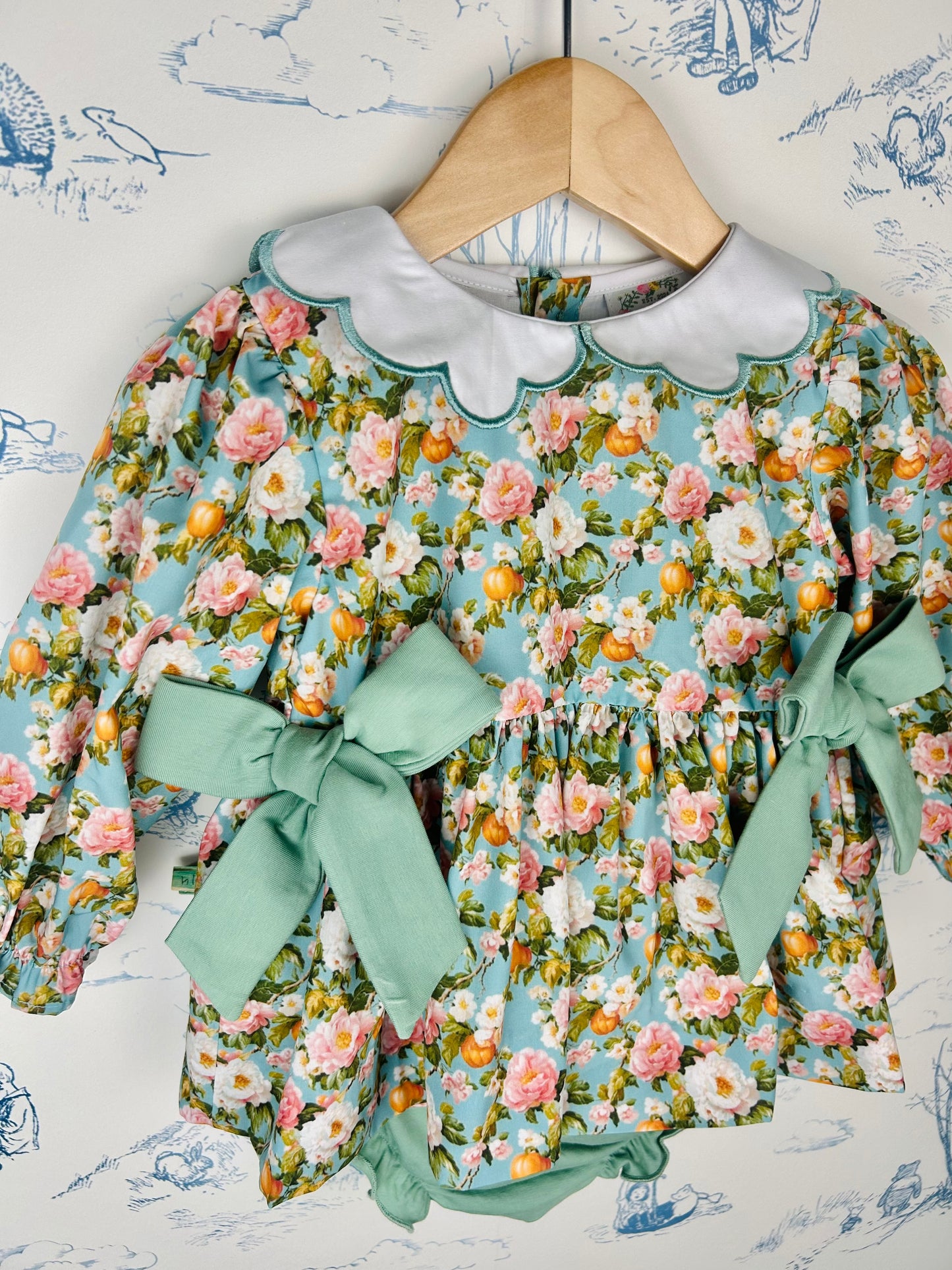 Sage Pumpkin Bloomer Set