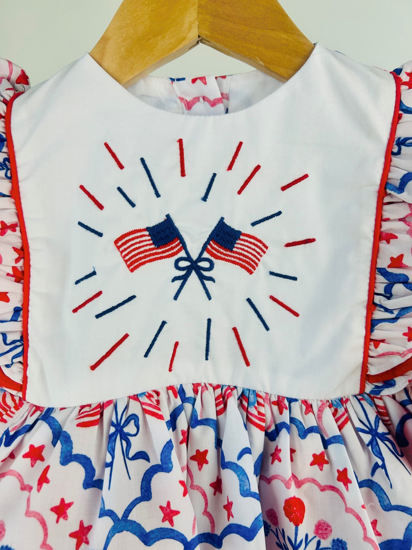 Flags and Bows Embroidered Bubble