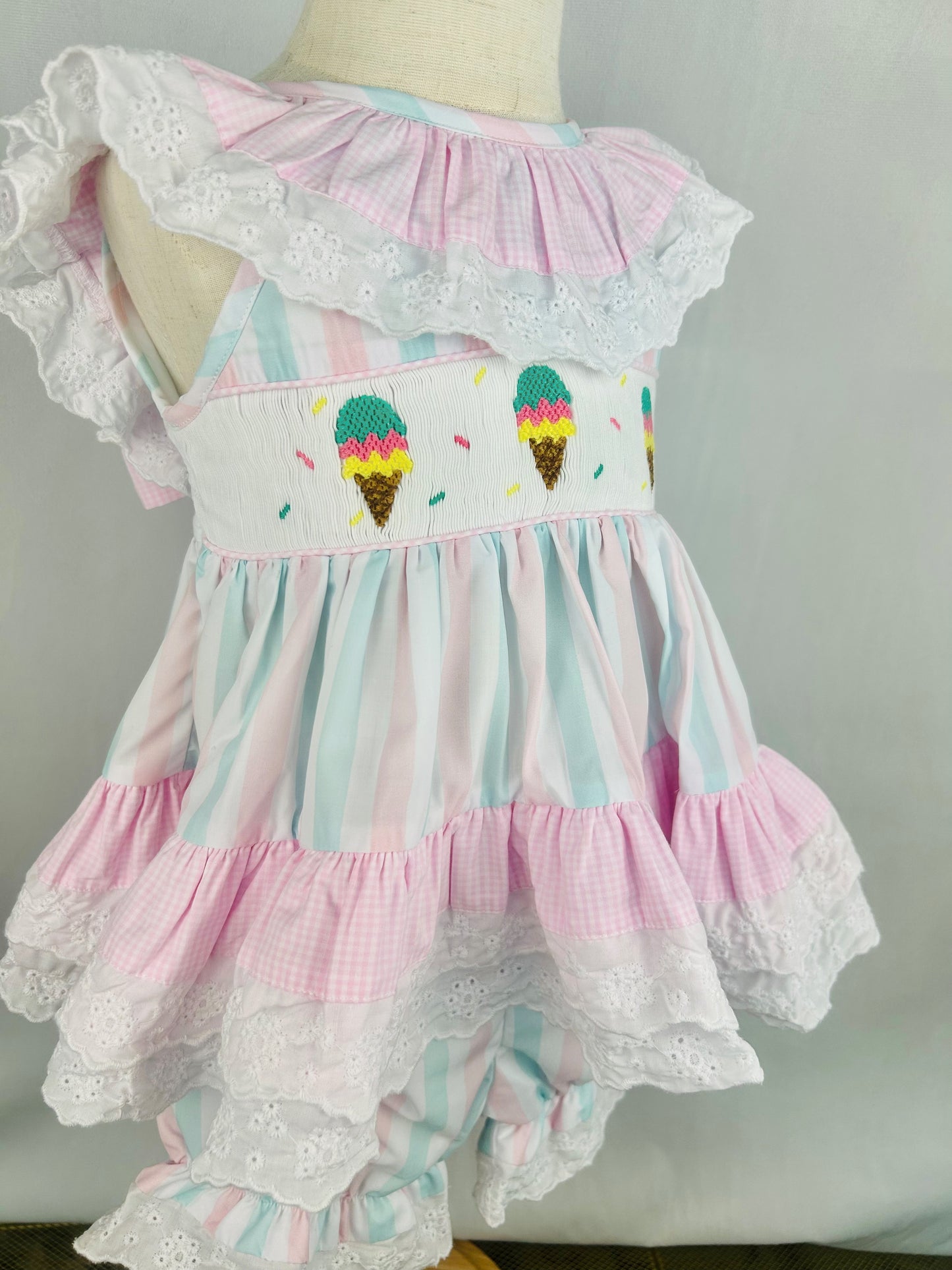 Ice Cream Bubble Shorts Set