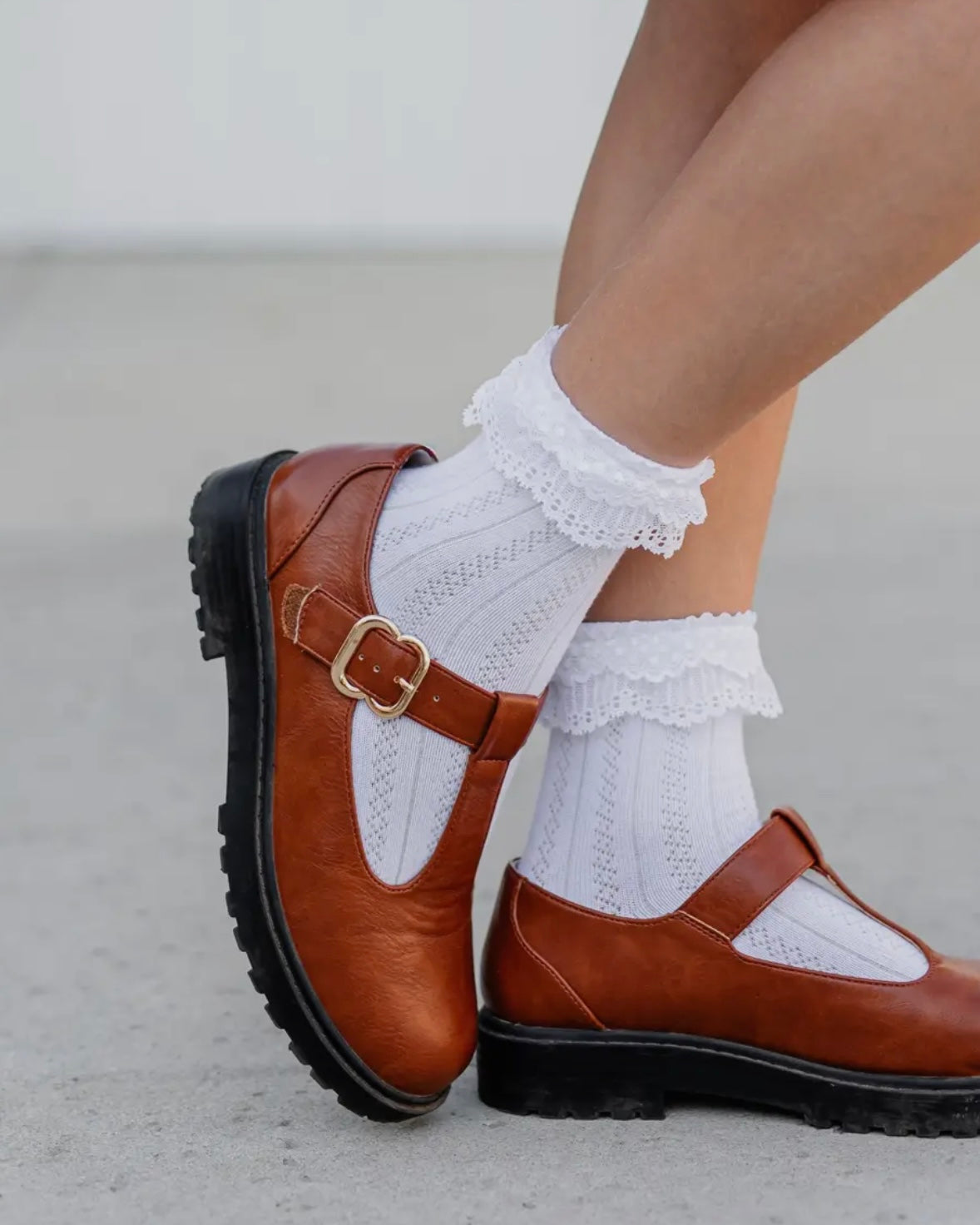 Little Stocking Co Lace Bobby Socks White