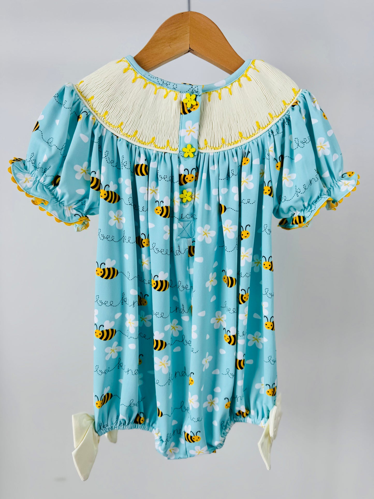 Bee Kind Smocked Bubble
