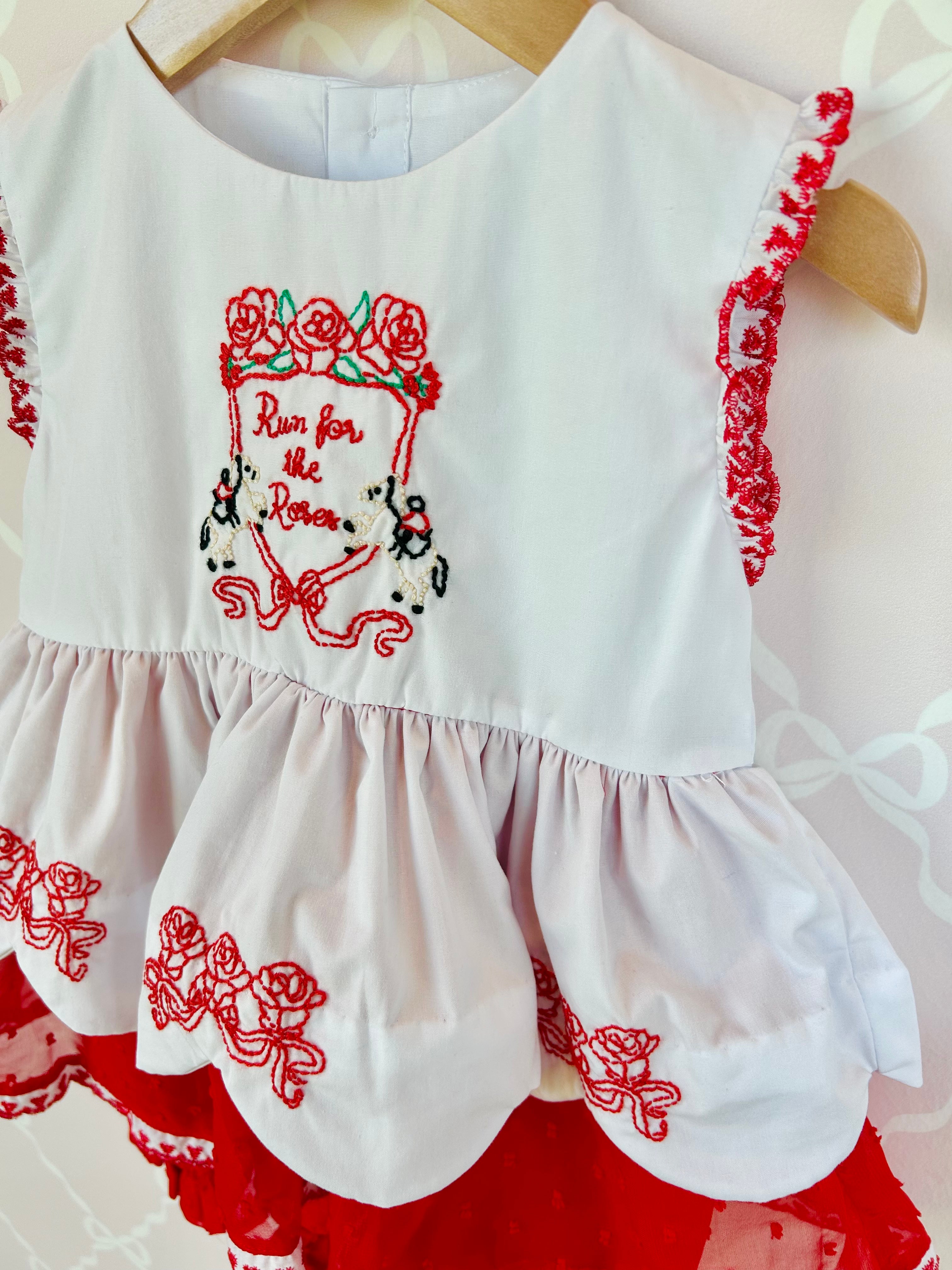 Run For The Roses Skirted Bubble