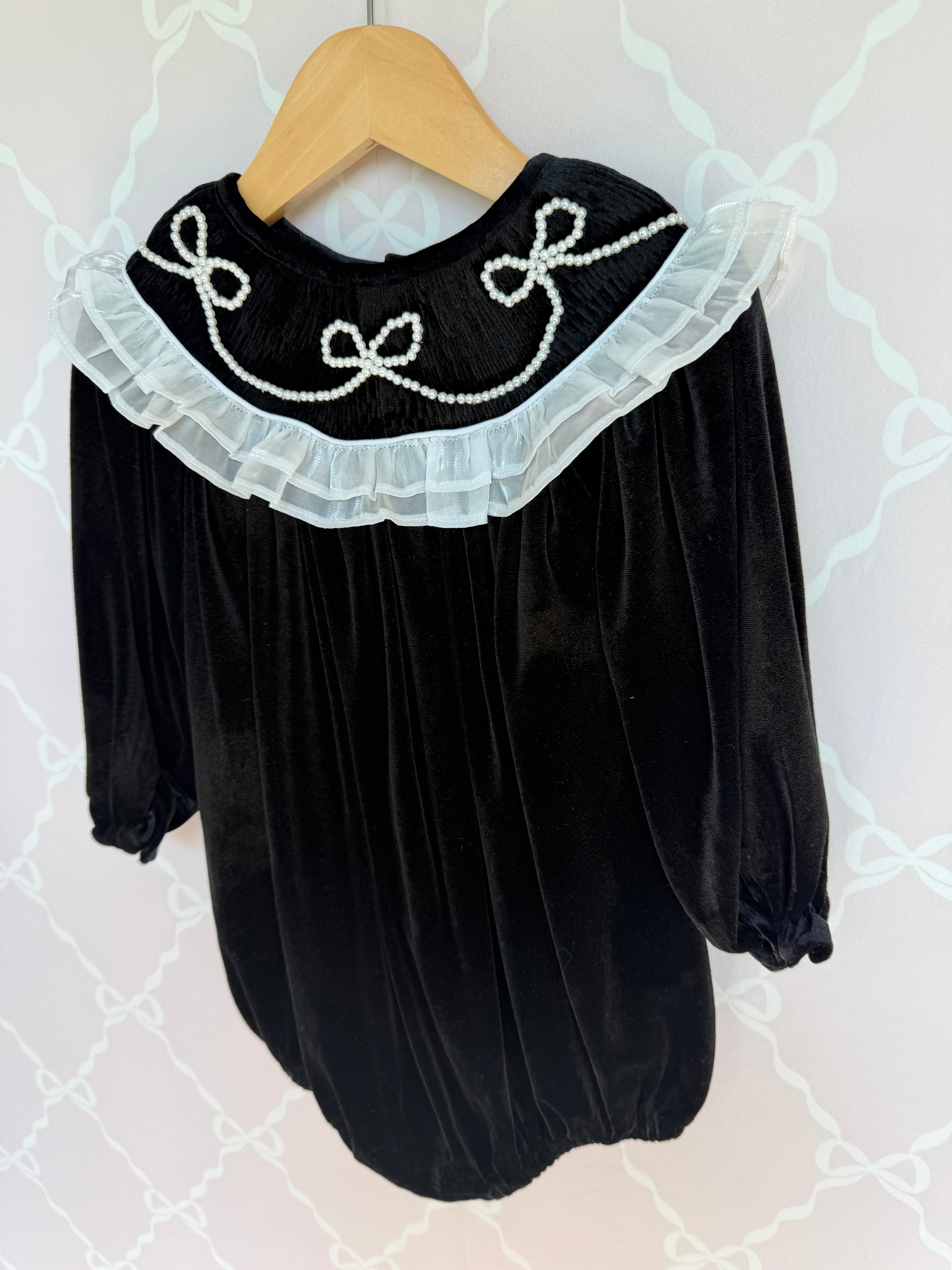 Black Velvet Pearl Bubble