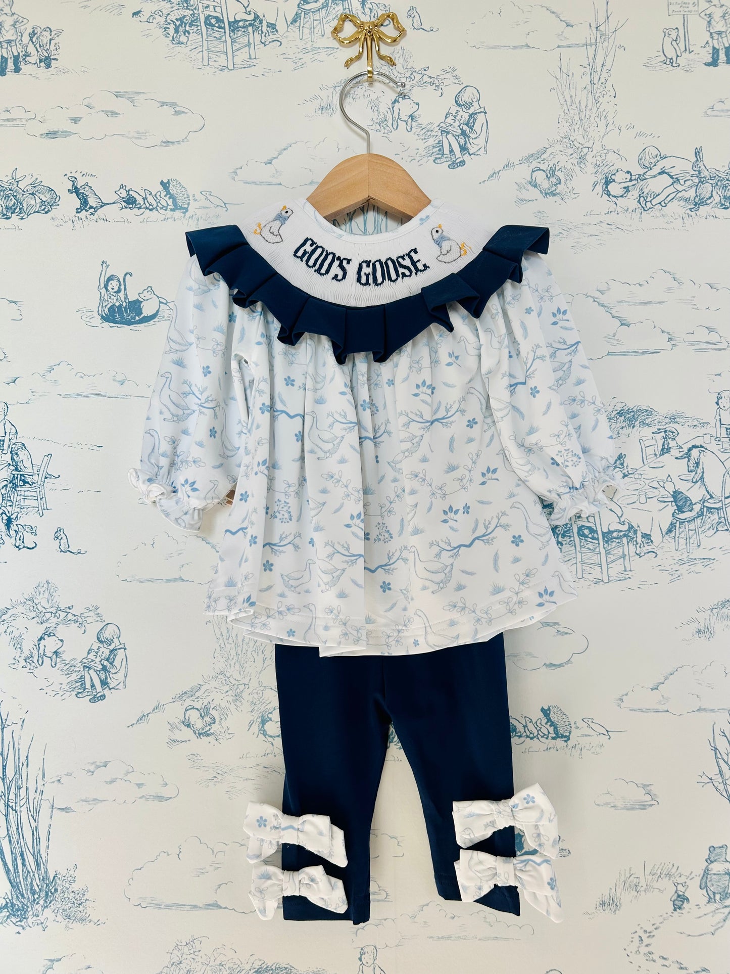 God's Goose Pants Set