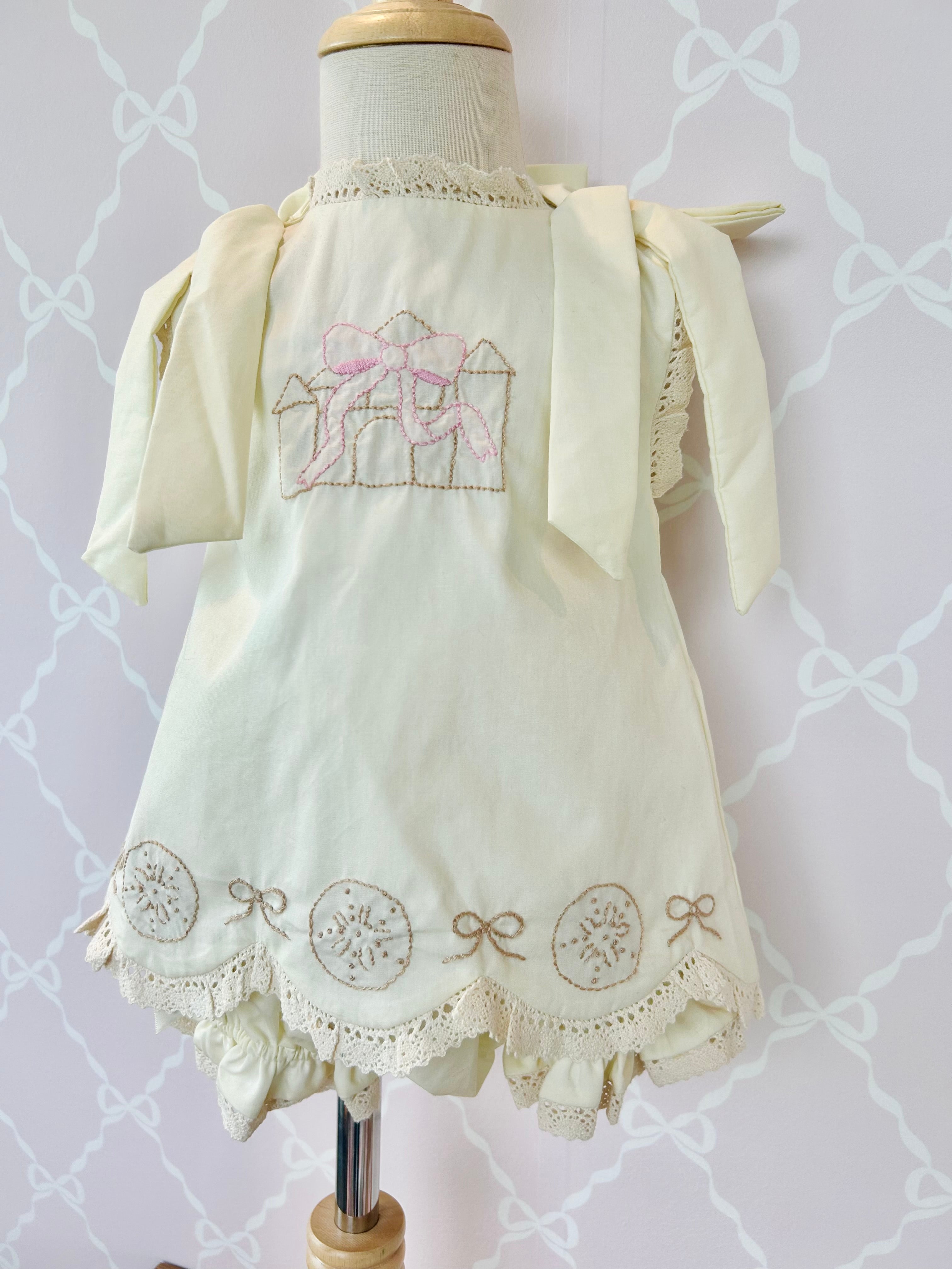 Heirloom Sandcastle Bloomer Set