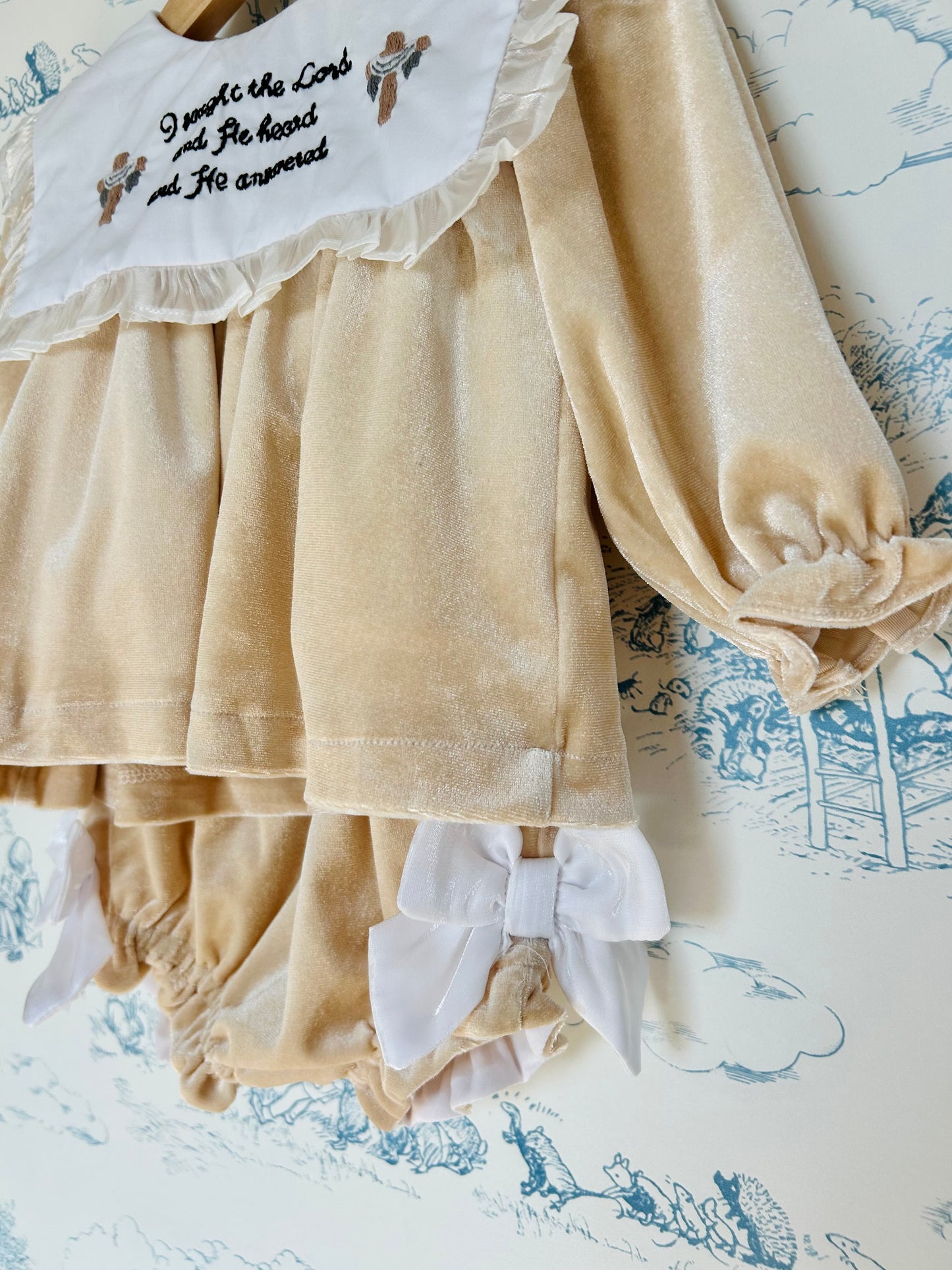 Trust in God Bloomer Set