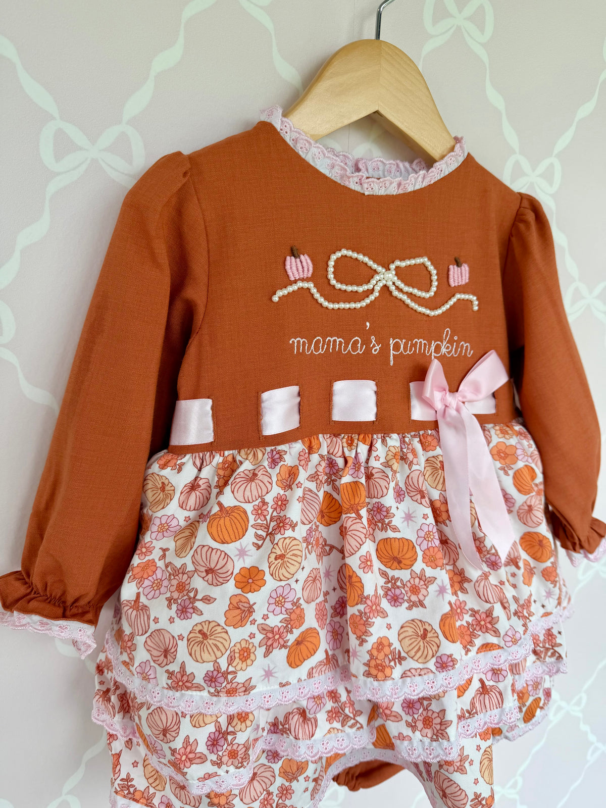 Mama’s Pumpkin Bubble