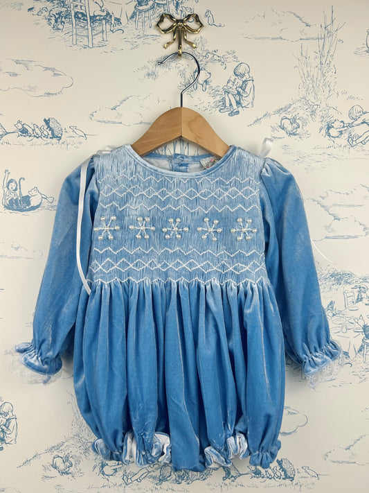 Velvet Snowflake Bubble