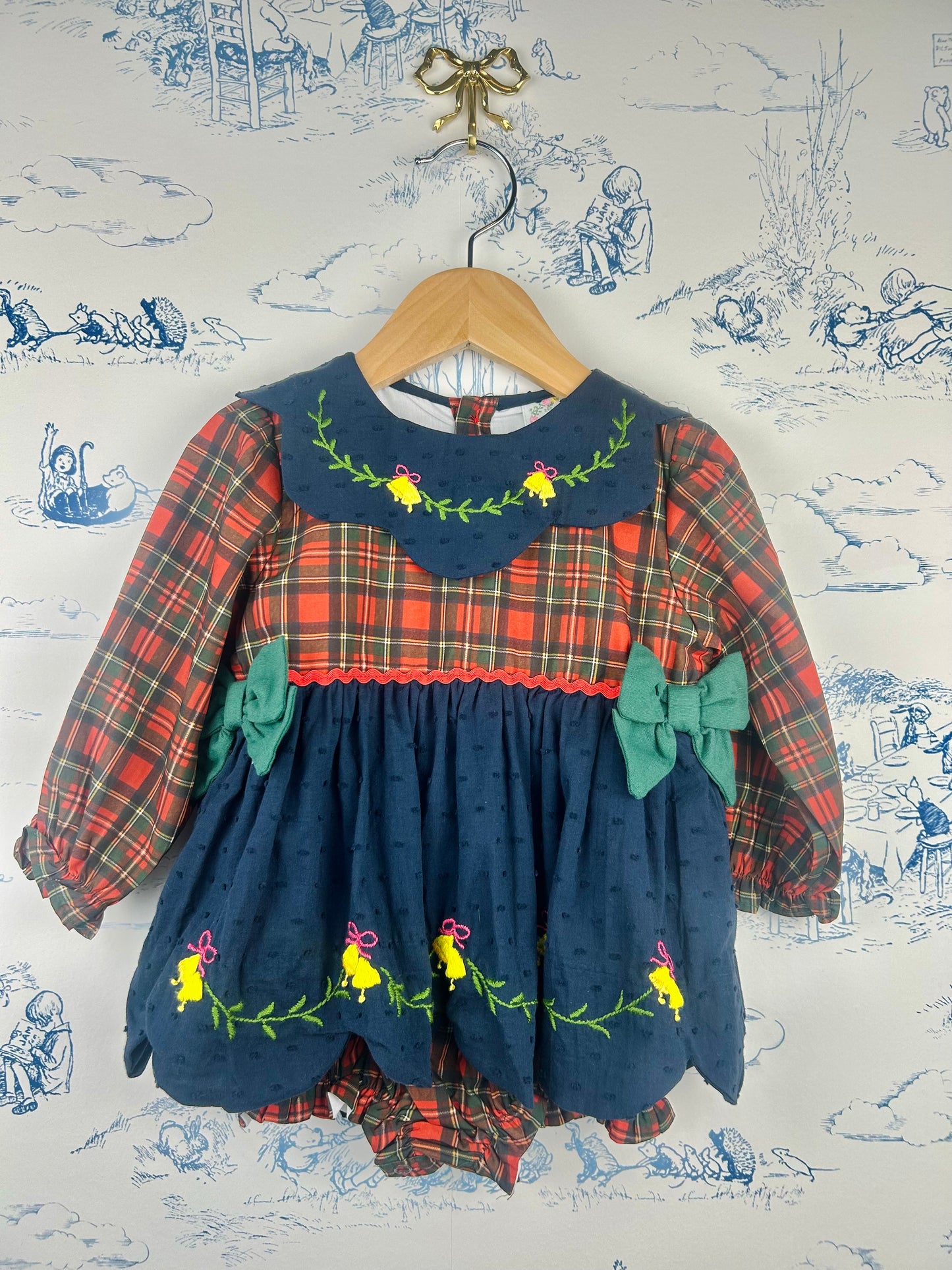 Christmas Bells Skirted Bubble