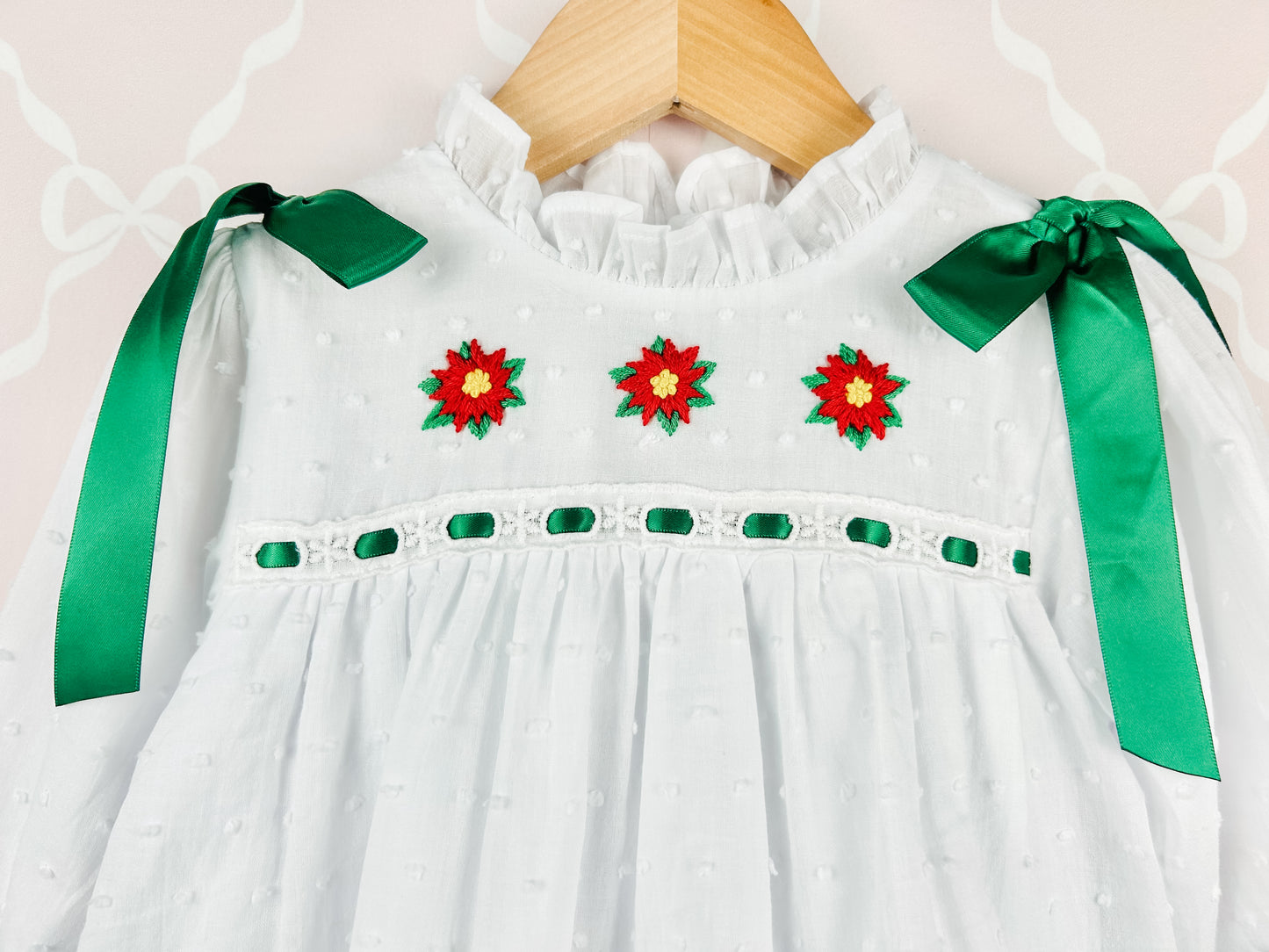 Poinsettia Heirloom Skirted Bubble